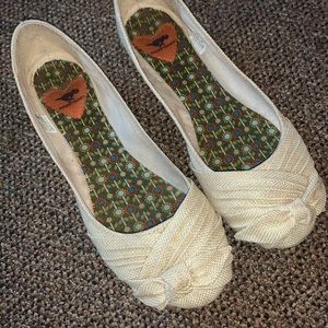 Rocket dog tan flats